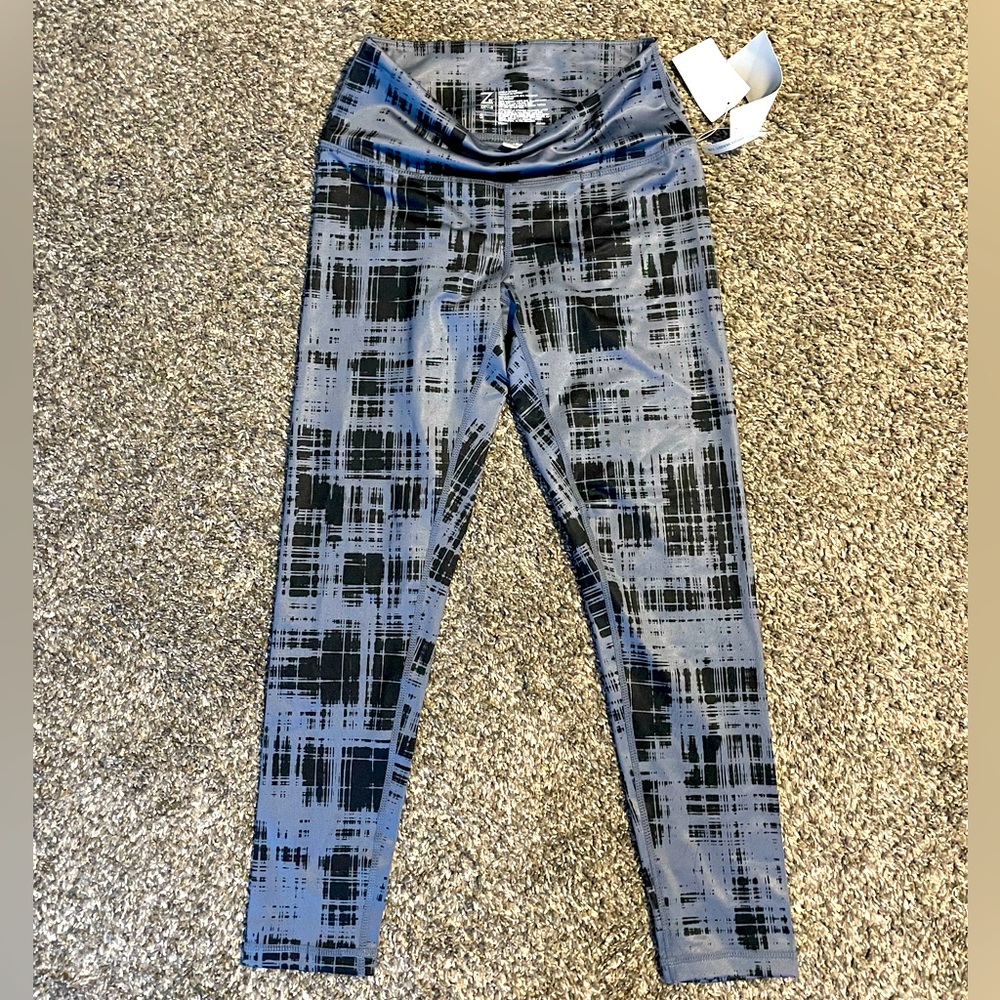 ZELLA sz Small leggings NEW W/TAGS